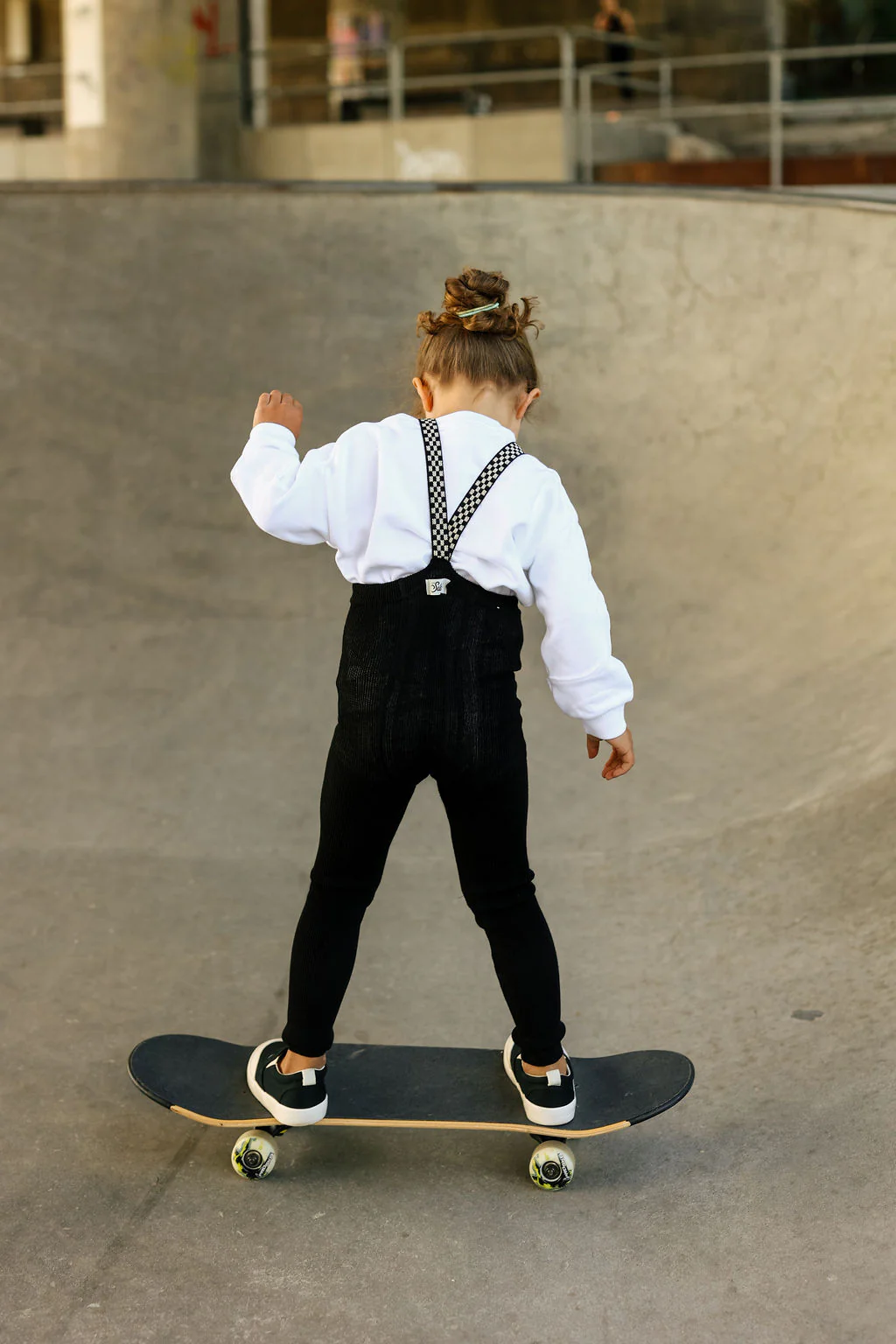 214A5122.webp Silly Silas „Footless Classic Black Checked“ – be pėdučių pėdkelnės-kojinės su petnešėlėmis - Vaizdas 1