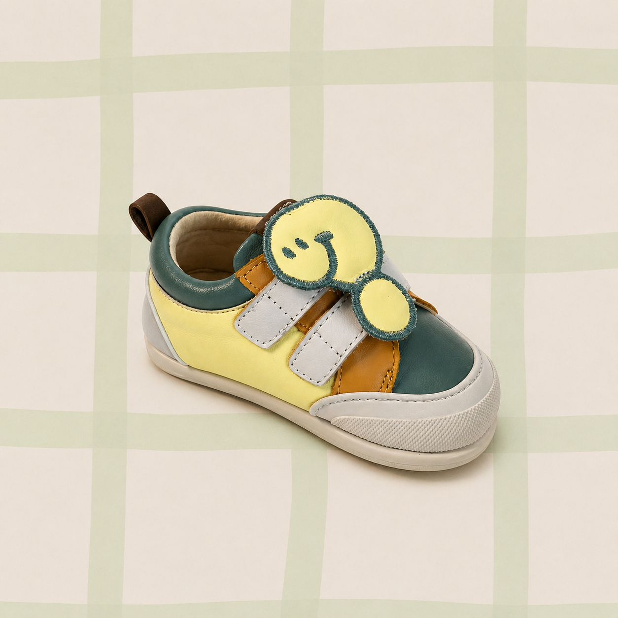 bdac6ba4-48b0-452c-9a1f-cba9c4934284.png COUCOUÇAVA BAREFOOT - FIRST STEPS